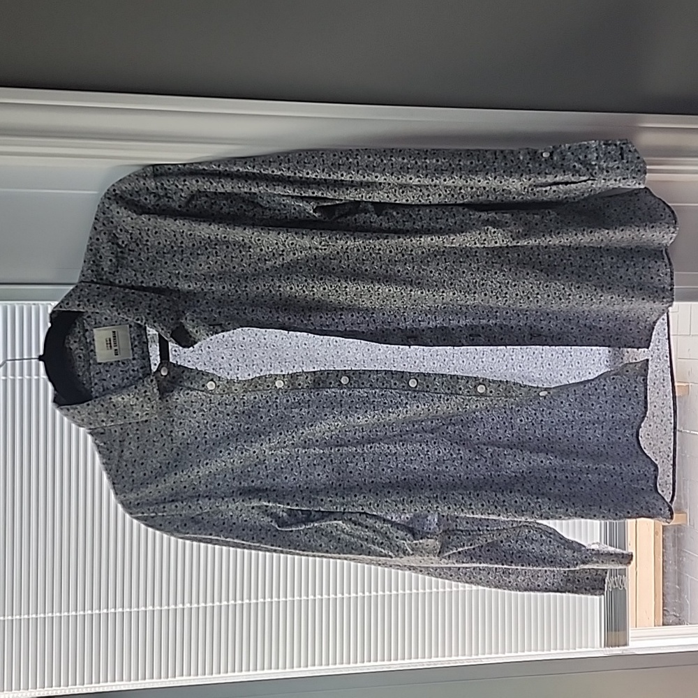 Mens dress shirt by Ben Sherman size XL